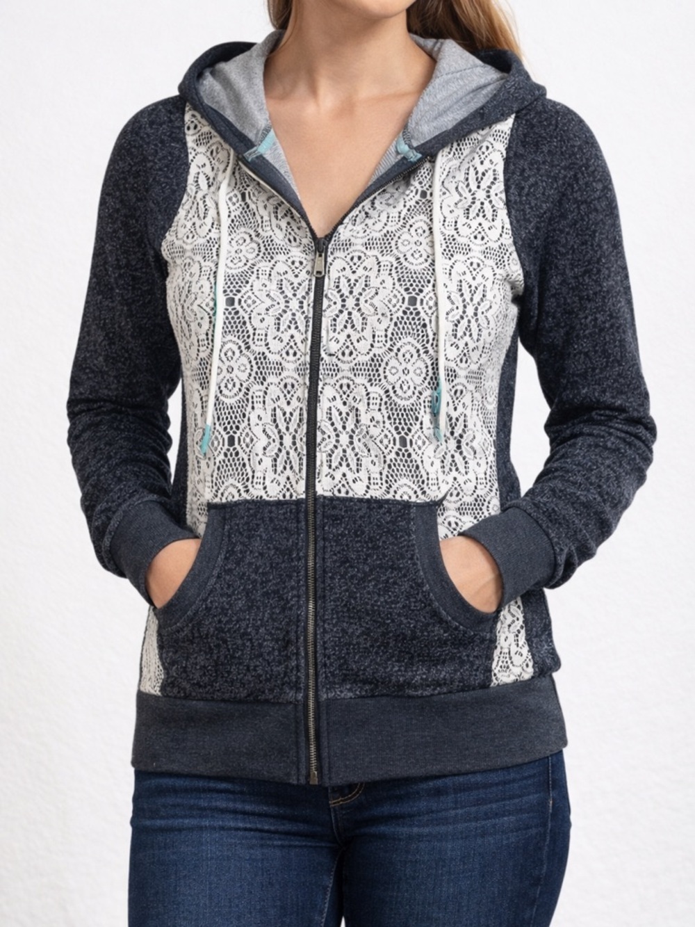 Wish & Win Gray Lace Front Sweatshirt Y2K Women’s Medium